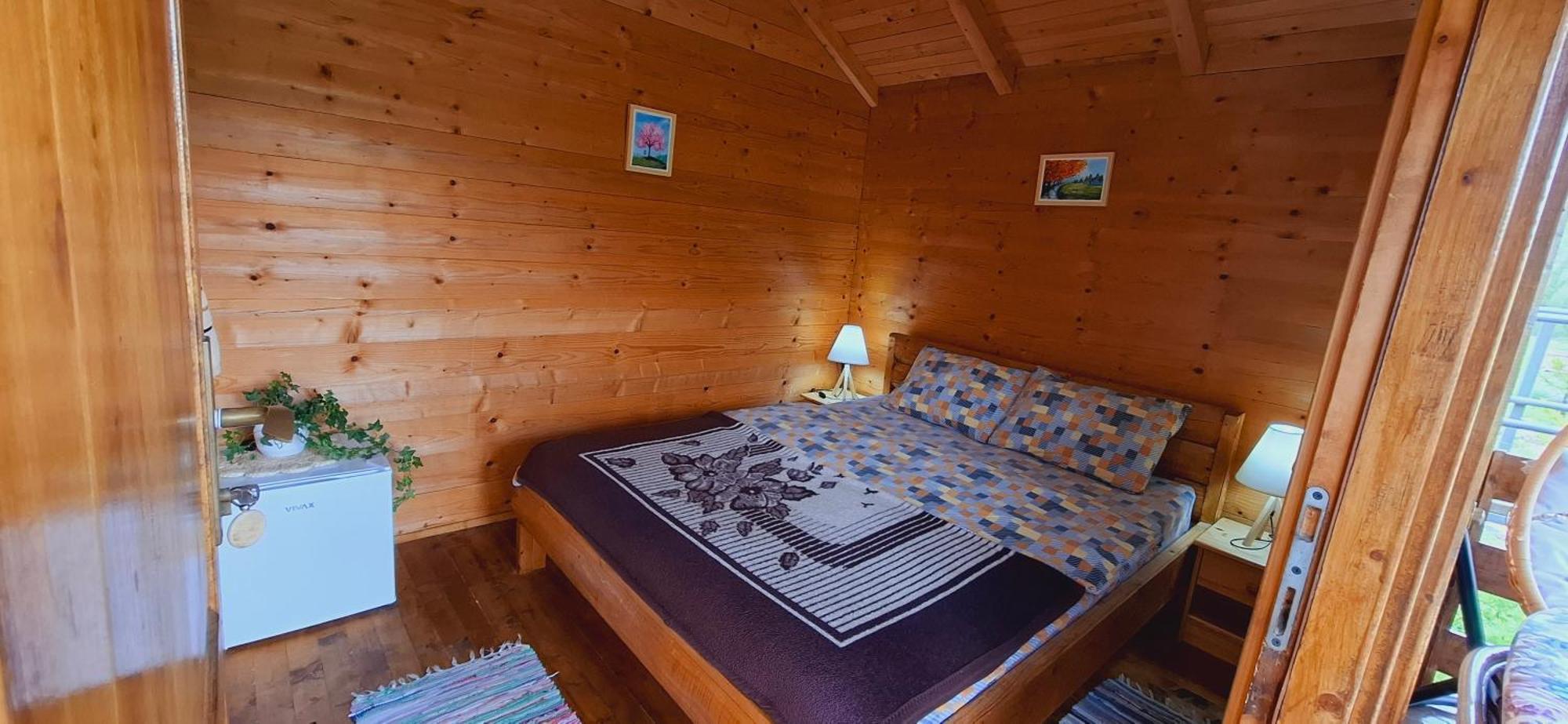 Camp Sunny Hills Hotel เวียร์ปาซาร์ ภายนอก รูปภาพ